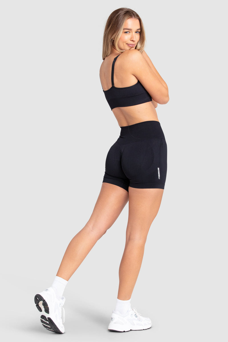 Scrunch 2 Seamless Shorts - Black – DOYOUEVEN