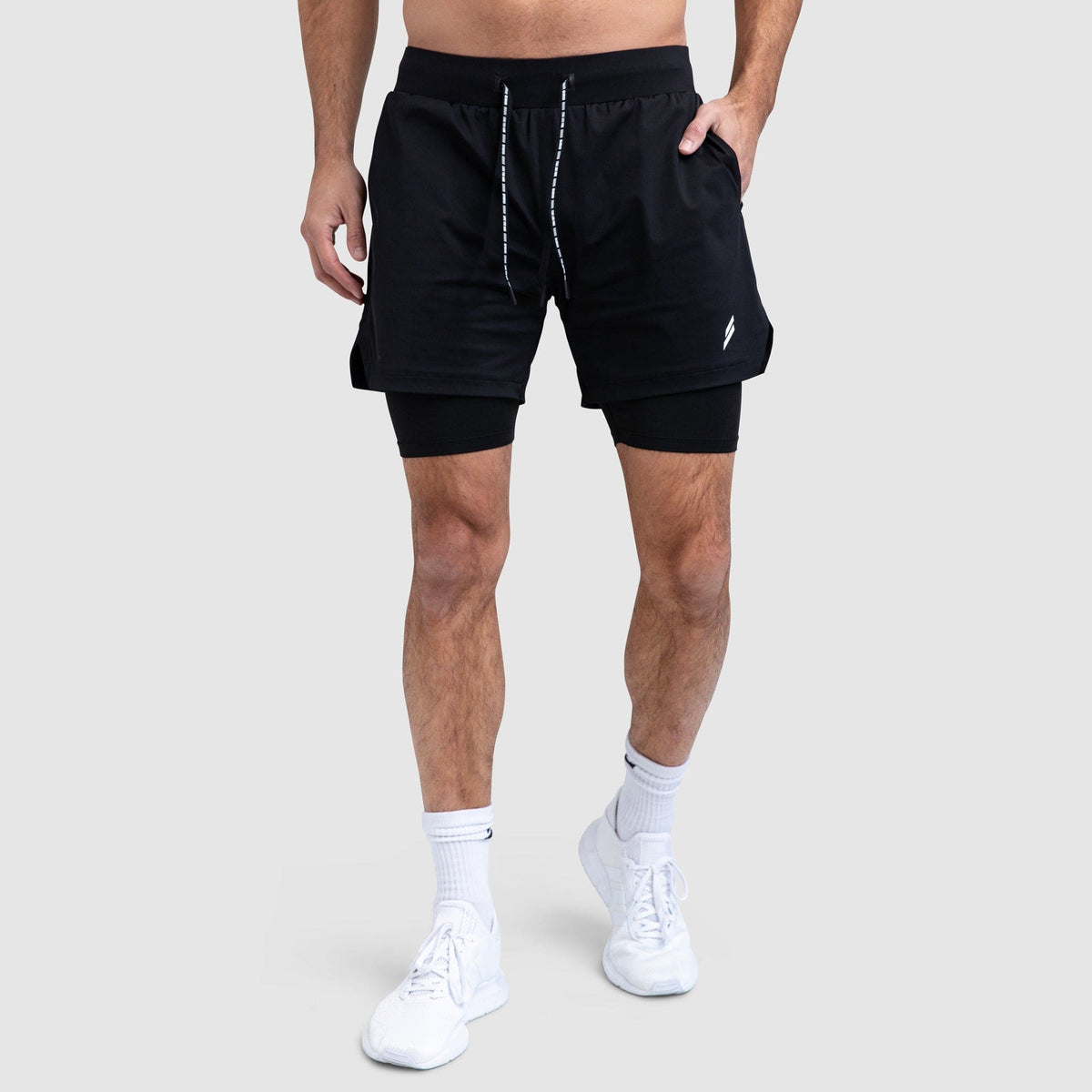 level-up-shorts-black-
