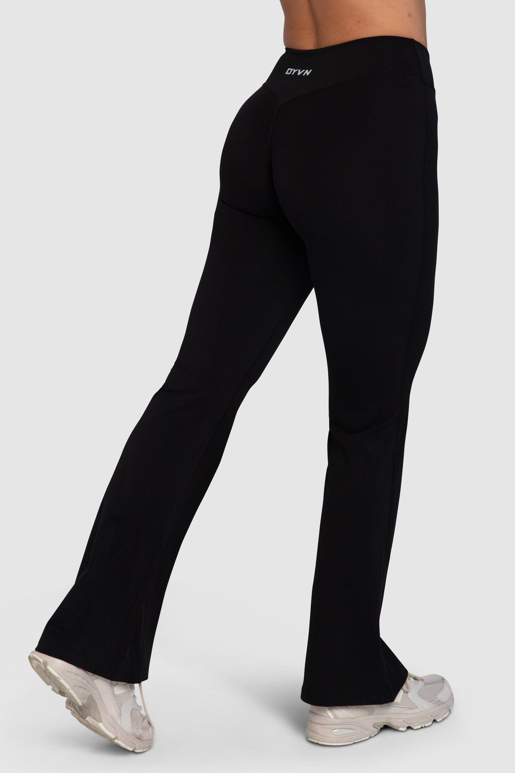 Aura Invisible Scrunch Flared Leggings - Black