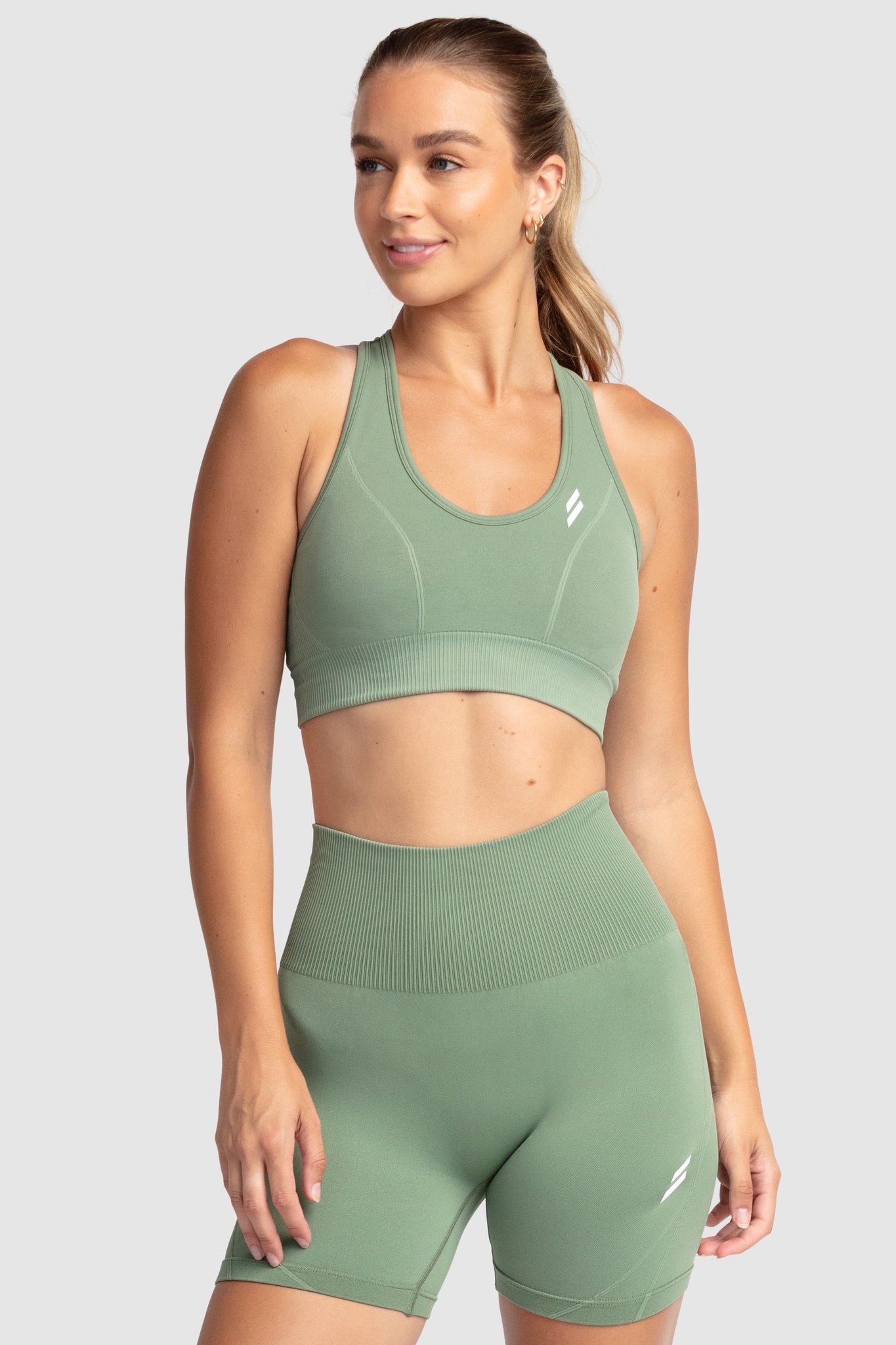 Hyperflex 2 Crop - Soft Khaki Green – DOYOUEVEN