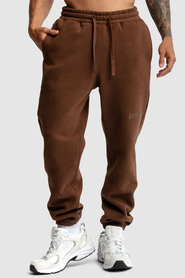Men's DYVN Relaxed Fit Sweats - Chocolate – DOYOUEVEN