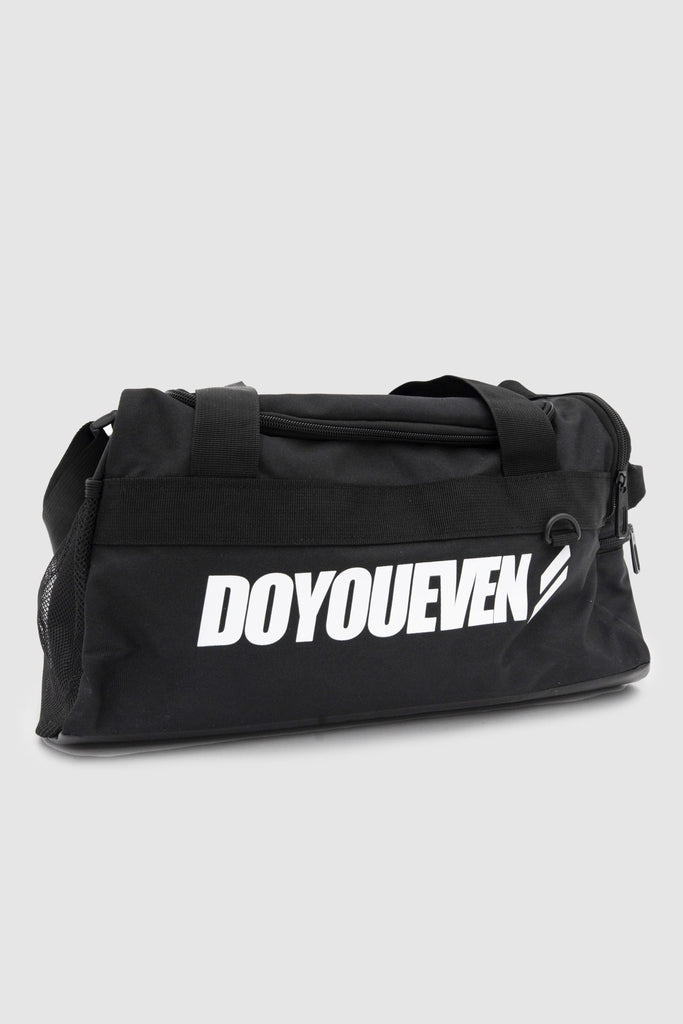 DYE Gym Towel - Black – DOYOUEVEN