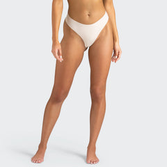 DYE Seamfree Thong - Beige – DOYOUEVEN